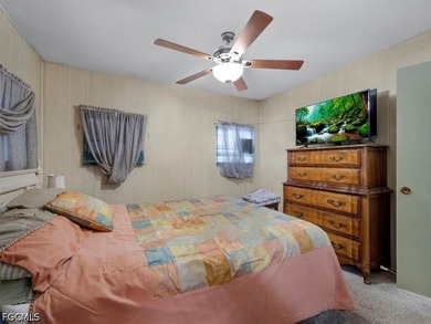 PUT THIS HOME AT THE TOP OF YOUR VIEWING LIST! MOTIVATED - photo 27
