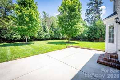4 Bedroom, 2.5 bath open floor plan home in desirable Monterey - photo 30
