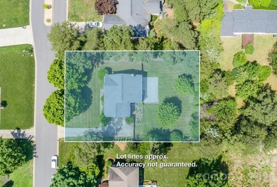 4 Bedroom, 2.5 bath open floor plan home in desirable Monterey - photo 33