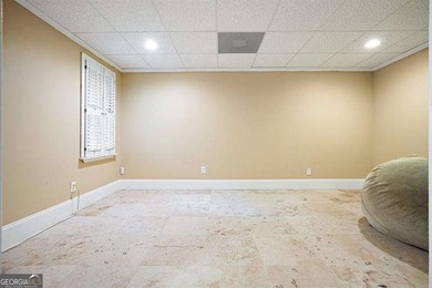 Welcome to 1011 Fairway Valley Drive - a true Southern dream in - photo 40