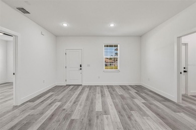 JUST COMPLETED! BRAND NEW 4 BEDROOM, 3 BATH, 2-CAR GARAGE HOME - photo 7