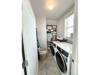 This beautifully designed two-bedroom, two and a half-bath - photo 11