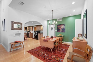 Professionals! Empty-nesters! Age in place-ers! Lock and leave! - photo 11