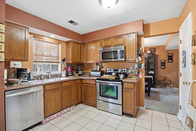 Beautifully maintained family home in the established Windsor