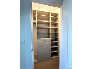 This beautifully designed two-bedroom, two and a half-bath - photo 18