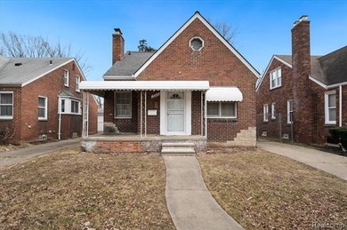 Lake Saint Clair Home Active Under Contract in Detroit Michigan