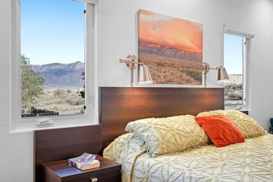 Professionals! Empty-nesters! Age in place-ers! Lock and leave! - photo 22