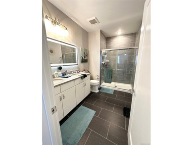 This beautifully designed two-bedroom, two and a half-bath - photo 24
