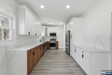 Wow, one of the most beautiful homes currently on the Wayne - photo 7