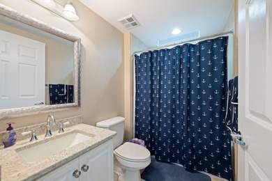This is an end unit on the third floor on the West side of the - photo 29