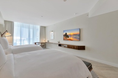 BRAND NEW FOUR SEASONS FULLY FURNISHED DIRECT OCEANFRONT - photo 32