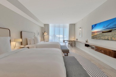 BRAND NEW FOUR SEASONS FULLY FURNISHED DIRECT OCEANFRONT - photo 35