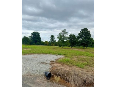 Lake Lot Sale Pending in Porum, Oklahoma