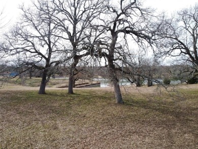 Lake Acreage For Sale in Streetman, Texas