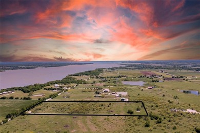 Lake Ray Roberts Acreage For Sale in Valley View Texas