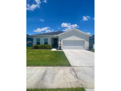 Absolutely immaculate 3 bedroom 2 Bath home plus 4th flex - photo 2