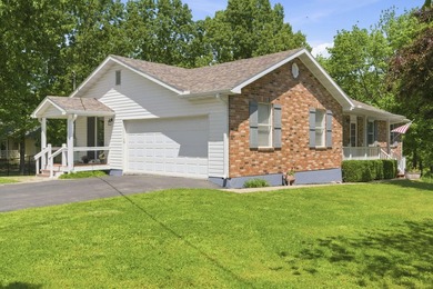 Located in an attractive, established neighborhood in Stockton - photo 3