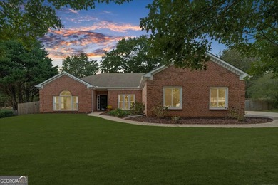 Lake Lanier Home Sale Pending in Cumming Georgia