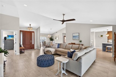 Nestled in the coveted Connors/Vanderbilt Beach neighborhood - photo 4