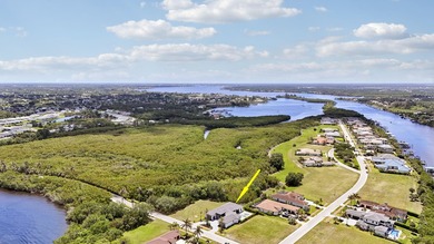 Experience refined living in this exceptional 4-bedroom - photo 7