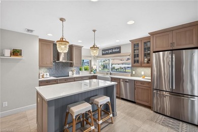 Nestled in the coveted Connors/Vanderbilt Beach neighborhood - photo 10