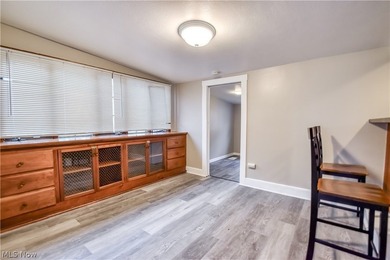 Investor-Friendly Single-Family Ranch - This well-maintained - photo 12