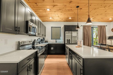 Welcome to The Lodges at Reedmont -- a premier short-term rental - photo 18