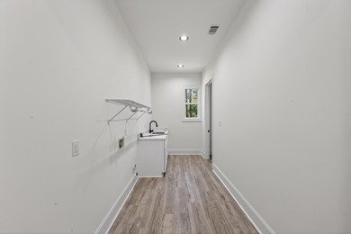 Beautiful brand-new 4 bedroom, 3.5 bath home located in the - photo 9