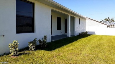 Welcome to this beautiful home located at 1201 NE 18th Pl, Cape - photo 6
