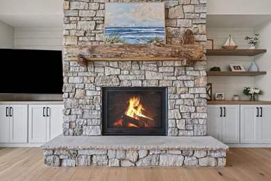 Spectacular custom-built waterfront home completed in 2023 - photo 12