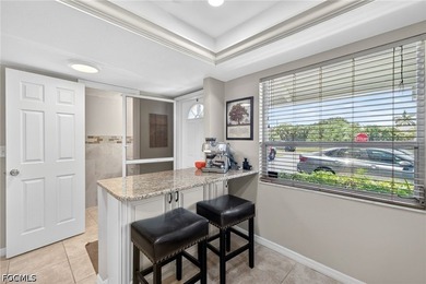 Beautiful townhome in a quiet community with walking distance to - photo 8