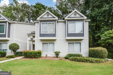 Lake Condo For Sale in Smyrna, Georgia