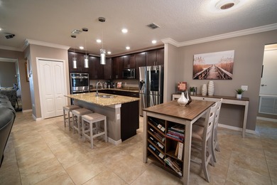 Offered at $565k APPRAISED AT $575k | INSTANT 10k EQUITY - photo 4