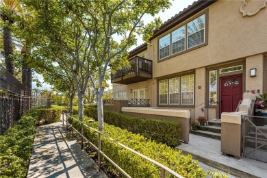 Lake Townhome/Townhouse For Sale in Rancho Santa Margarita, California