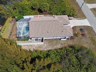 Waterfront living in Rotonda Lakes! This beautifully maintained - photo 5