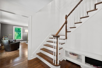 Welcome to this beautifully maintained 3,068 sq. ft. Colonial - photo 6