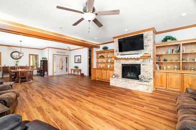 This home is turn key! Experience the pinnacle of luxury living - photo 8