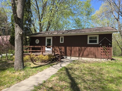 Peppermill Lake Home For Sale in Oxford Wisconsin