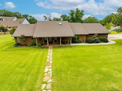 Wow!! What a beautiful home with a great lake view in Soldier - photo 1