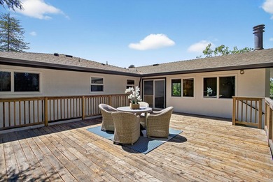 Nestled in the desirable Hills of Oakland, full of natural light - photo 12