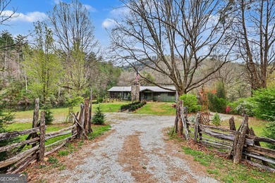 Mountain Lake Sanctuary Bordering National Forest Escape to your - photo 2