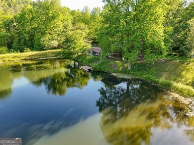 Mountain Lake Sanctuary Bordering National Forest Escape to your - photo 3