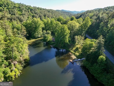 Mountain Lake Sanctuary Bordering National Forest Escape to your - photo 4