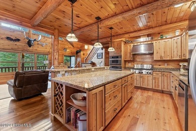 A classic Lincoln Log home set on a private 3+ acre lot, this - photo 16