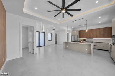 MOTIVATED SELLER - UP TO $10,000 TOWARD BUYER'S CLOSING COSTS - photo 7