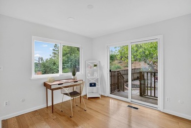 Nestled in the desirable Hills of Oakland, full of natural light - photo 27