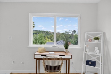 Nestled in the desirable Hills of Oakland, full of natural light - photo 28