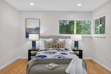 Nestled in the desirable Hills of Oakland, full of natural light - photo 29
