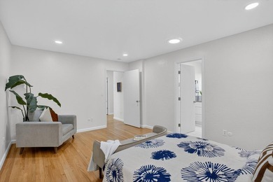 Nestled in the desirable Hills of Oakland, full of natural light - photo 32