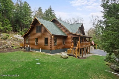 A classic Lincoln Log home set on a private 3+ acre lot, this - photo 38